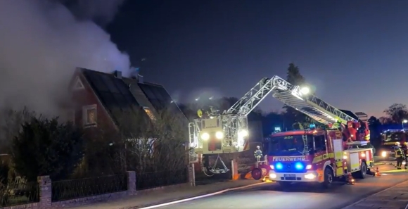 2 Nguoi Dan Ong Tai Duc Tu Vong Do Gay Chia Khoa Khi Co Thoat Khoi Hoa Hoan