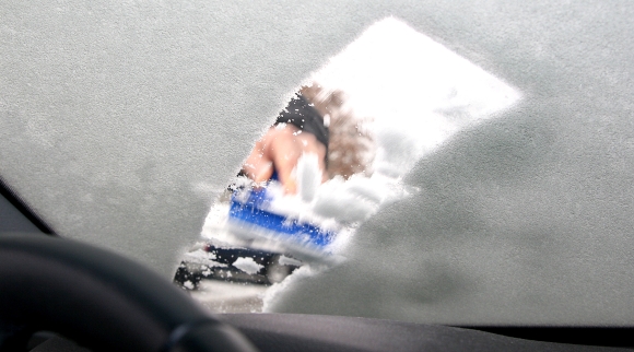 2 8 Bi Quyet Xu Ly Lop Bang Tuyet Tren Kinh Xe O To Hieu Qua