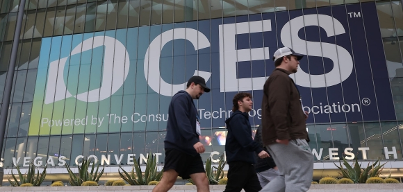 1 Trien Lam Cong Nghe Ces Tai Las Vegas Va Su Vang Bong Cua Cac Dai Gia Duc