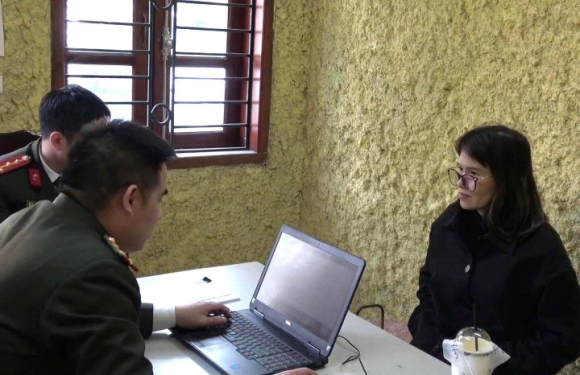 Facebooker Hoàng Thị Hồng Thái bị bắt giam  về hành vi tuyên truyền, chống phá Nhà nước