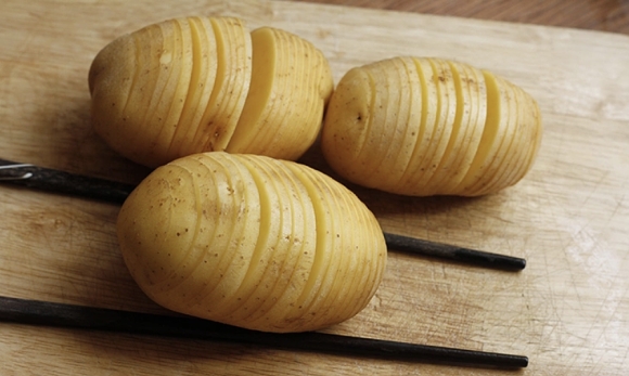 Vì sao nên ăn khoai tây thường xuyên?