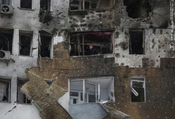 2 Kiev Bi Giac Nga Khung Bo Giua Mua Dong Nguoi Dan Gong Minh Chong Choi Gia Lanh Bong Toi