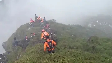 2 Bao Dong Do Duc Dien Tap Phong Chong Tham Hoa Quy Mo Lon Tai Berlin