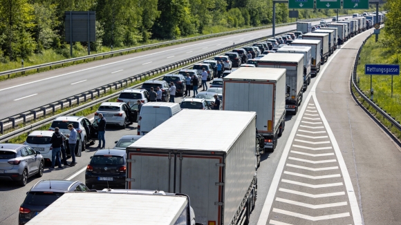 1 Nhung Quy Tac Song Con Khi Gap Canh Tac Duong Tren Cao Toc Tai Duc