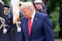 Bom tấn hưu trí ở nước Mỹ dưới thời Trump: Làn sóng nghèo đói ồ ạt đang đe dọa đất nước