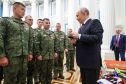 Putin tỏ ra tự tin về chiến thắng trong khi binh lính phàn nàn về máy bay không người lái của Ukraine