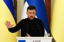 Ukraine liên tiếp gửi tối hậu thư, cảnh báo cứng rắn Belarus