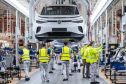 Volkswagen cân nhắc cắt giảm hàng chục ngàn việc làm, đóng cửa nhiều nhà máy ở Đức