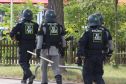 Cướp ngân hàng ở Regensburg: một người thiệt mạng, nghi phạm cố thủ bên trong