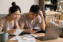 Nước mắt người trẻ: Có nên sinh con khi tương lai quá đỗi chông chênh?
