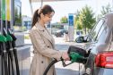 Đức giảm giá xăng dầu: người dân sẽ tiết kiệm 17 cent/lít từ tháng 10