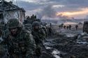Nga điều quân chặn Ukraine, đối mặt nguy cơ thiếu hụt lực lượng dự bị