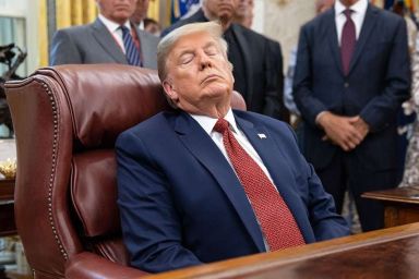 Ba tháng chiến tranh, Trump rơi vào bế tắc và bất lực