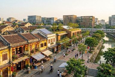 Hà Nội nên đi về đâu?