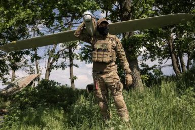 Ukraine tung "đội quân không biết sợ hãi" càn quét chiến trường chống quân xâm lược Nga