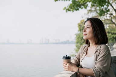 Việt kiều và người trong nước: Có khi, chúng ta chưa từng thực sự hiểu nhau