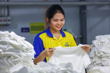 Lương tối thiểu vùng dự kiến tăng cao nhất 390.000 đồng