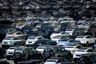 Pin xe điện cũ: Việt Nam cần hành động ngay để tránh gánh nặng môi trường