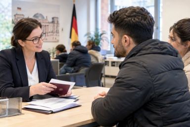 Thüringen siết quy định hồi hương: Người có Duldung đối mặt yêu cầu giấy tờ mới