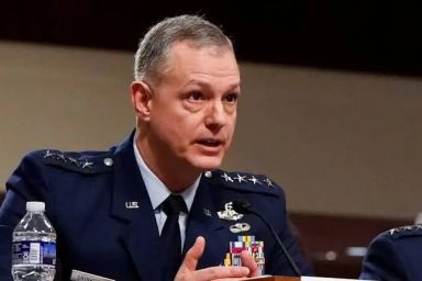 NATO cảnh báo Nga: sẽ phá hủy hệ thống tác chiến nếu liên minh bị tấn công