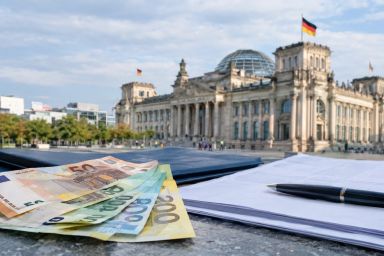 400 tỷ euro chi phí di cư: tiền thuế Đức đi đâu?