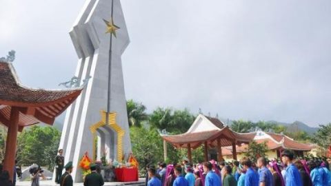 Lễ ăn hỏi đẫm nước mắt của 2 liệt sĩ đã hy sinh từ mùa xuân năm 1979