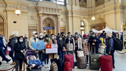Hơn 2.500 người Việt tại Ukraine được sơ tán khỏi vùng chiến sự