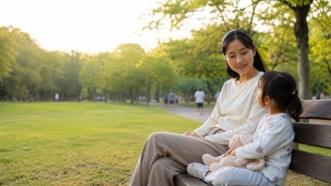 Ở Đức 10 năm, làm mẹ rồi, tôi mới hiểu: có những câu nói theo một đứa trẻ suốt cả cuộc đời