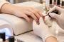 Làm nail gel thường xuyên: Cảnh giác với dị ứng và tổn thương móng!