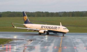Vụ máy bay Ryanair bị khống chế: Nga tuyên bố không để Belarus gặp rắc rối