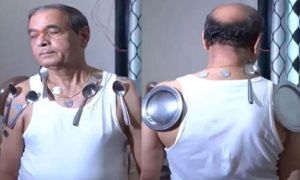 Video: Thực hư người đàn ông hút được kim loại sau khi tiêm vaccine COVID-19