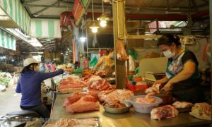 Hà Nội: Hàng hóa dồi dào, giá ổn định trong ngày đầu giãn cách xã hội