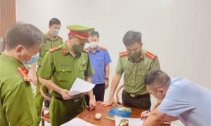 Khởi tố, bắt tạm giam 2 chuyên gia người Trung Quốc buôn lậu máy móc
