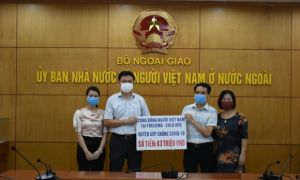Cộng đồng người Việt Nam tại Freising ủng hộ phòng chống COVID trong nước