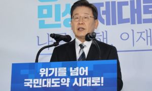 Ứng viên tổng thống Hàn Quốc muốn bảo hiểm y tế công chi trả cho người rụng tóc