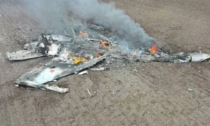 Ukraine công bố ảnh máy bay chiến đấu Su-35 Nga bị thiêu rụi