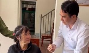 Video: Người phụ nữ 60 tuổi kể lại 7 ngày đêm tìm sự sống dưới vực sâu ở Yên Tử