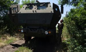 Ukraine dùng 'mồi nhử' bí ẩn bẫy tên lửa tối tân của Nga