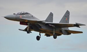 Ấn Độ điều tiêm kích hộ tống máy bay Iran nghi có bom