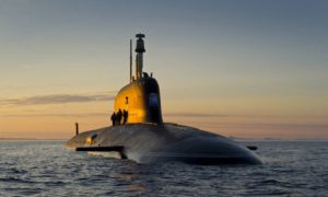 NATO: Ban bố cảnh báo khẩn cấp liên quan đến tàu ngầm hạt nhân mang vũ khí...