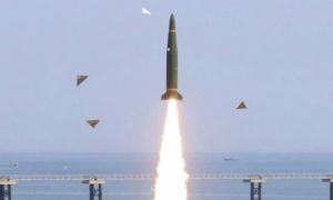 Hàn Quốc phóng tên lửa không đối đất đáp trả Triều Tiên