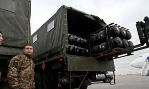 Kho pháo khổng lồ phương Tây viện trợ cho Ukraine