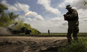 Ukraine dồn dập phát tín hiệu phản công