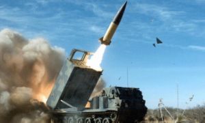Mỹ cân nhắc gửi tên lửa tầm xa ATACMS cho Ukraine
