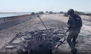 Mỹ nói gì sau khi cầu nối Kherson với Crimea bị tấn công tên lửa?