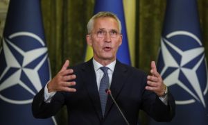 NATO tin tưởng Ba Lan tiếp tục cấp vũ khí cho Ukraine
