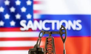 Mỹ trừng phạt hai chủ tàu vận chuyển dầu của Nga có giá cao hơn mức giá trần