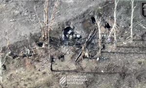 Ukraine đánh bật quân Nga ra khỏi thành trì gần Bakhmut; Moscow đối diện những...