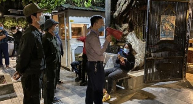 Quảng Ninh: Vi phạm chống dịch, 3 Chủ tịch phường bị đình chỉ nhiệm vụ
