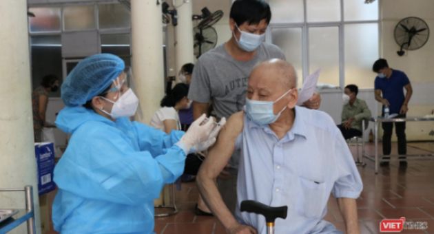 Đã có biến chủng BA.5 tại Việt Nam, nguy cơ lây nhiễm nhanh, biểu hiện nặng